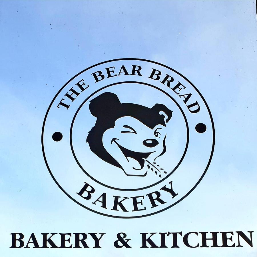 The Bear Bread Bakery B&B, Ensuite Rooms Above The Bakery, Colyton Екстер'єр фото