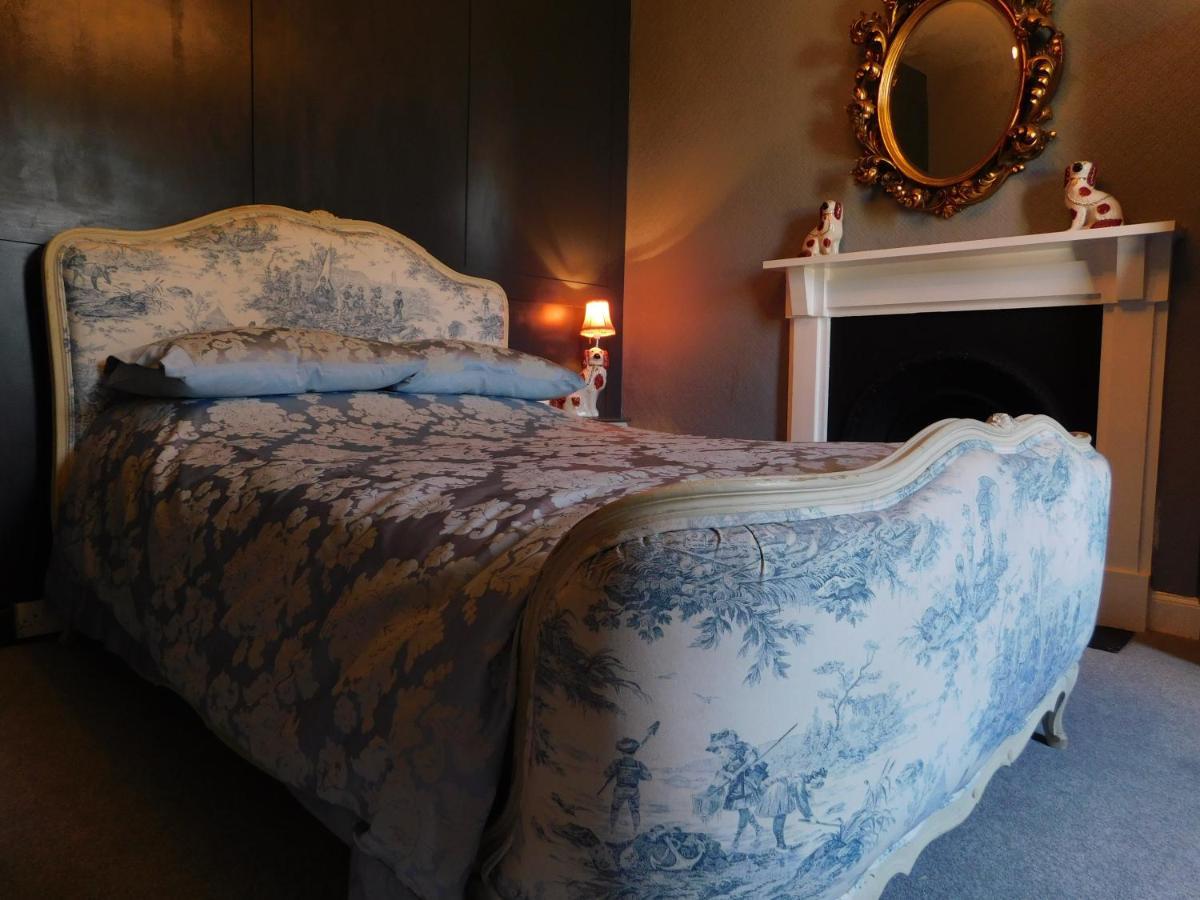 The Bear Bread Bakery B&B, Ensuite Rooms Above The Bakery, Colyton Екстер'єр фото