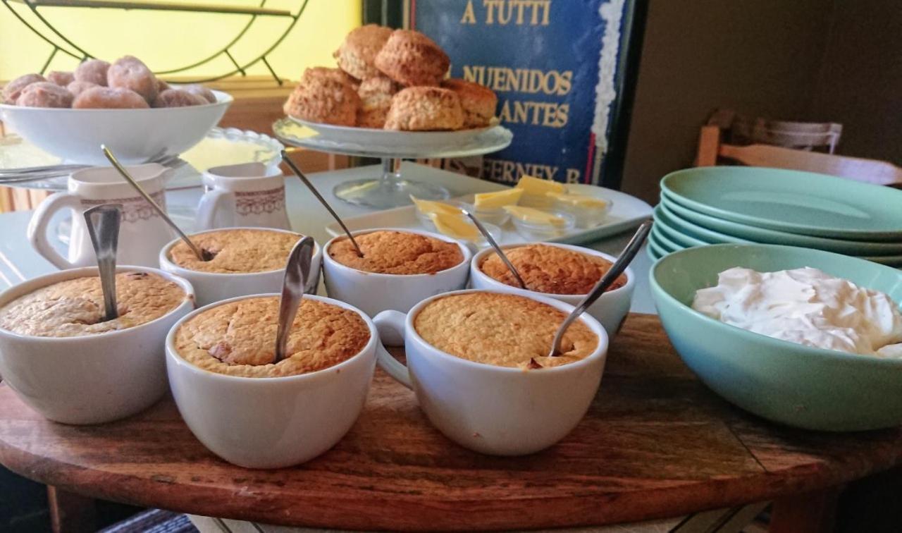 The Bear Bread Bakery B&B, Ensuite Rooms Above The Bakery, Colyton Екстер'єр фото